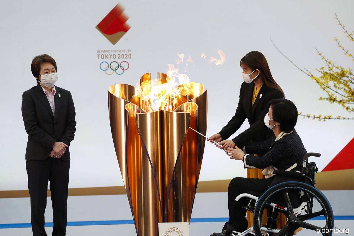 Japan set to hold Tokyo Olympics despite coronavirus-related difficulties